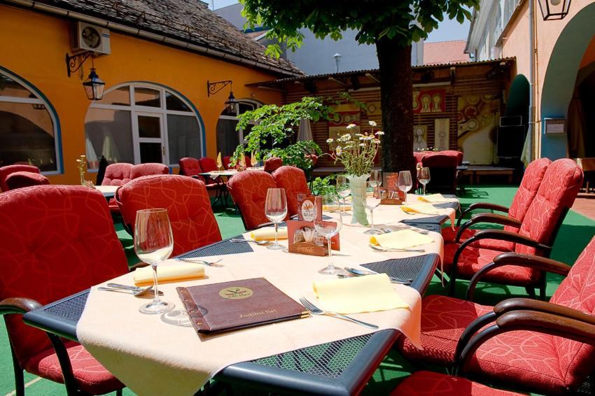 Guesthouse Stari Mayr Kranj Bagian luar foto
