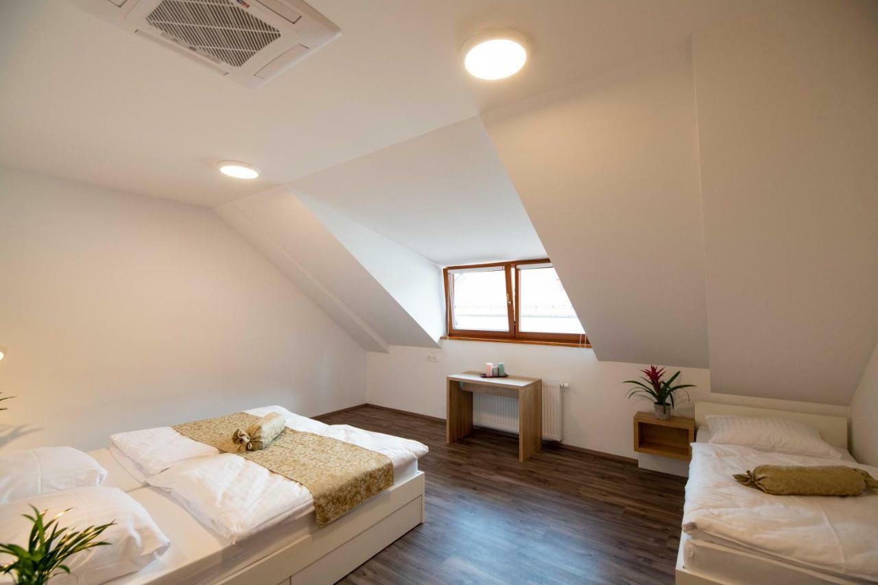Guesthouse Stari Mayr Kranj Bagian luar foto